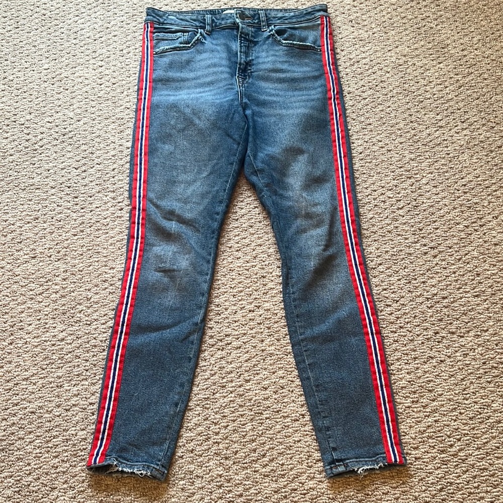 🛍️🛍️ZARA JEANS SIZE 8